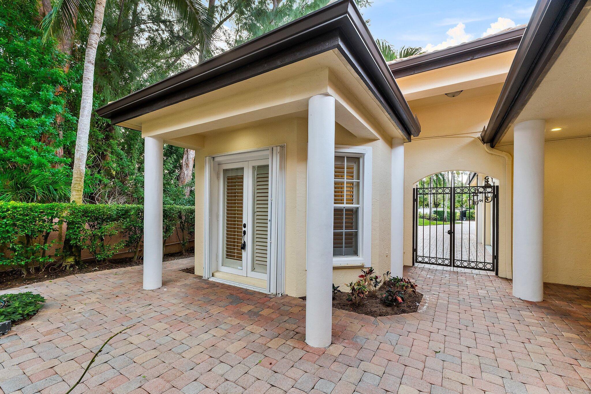 WATERS EDGE EST - Residential Lease