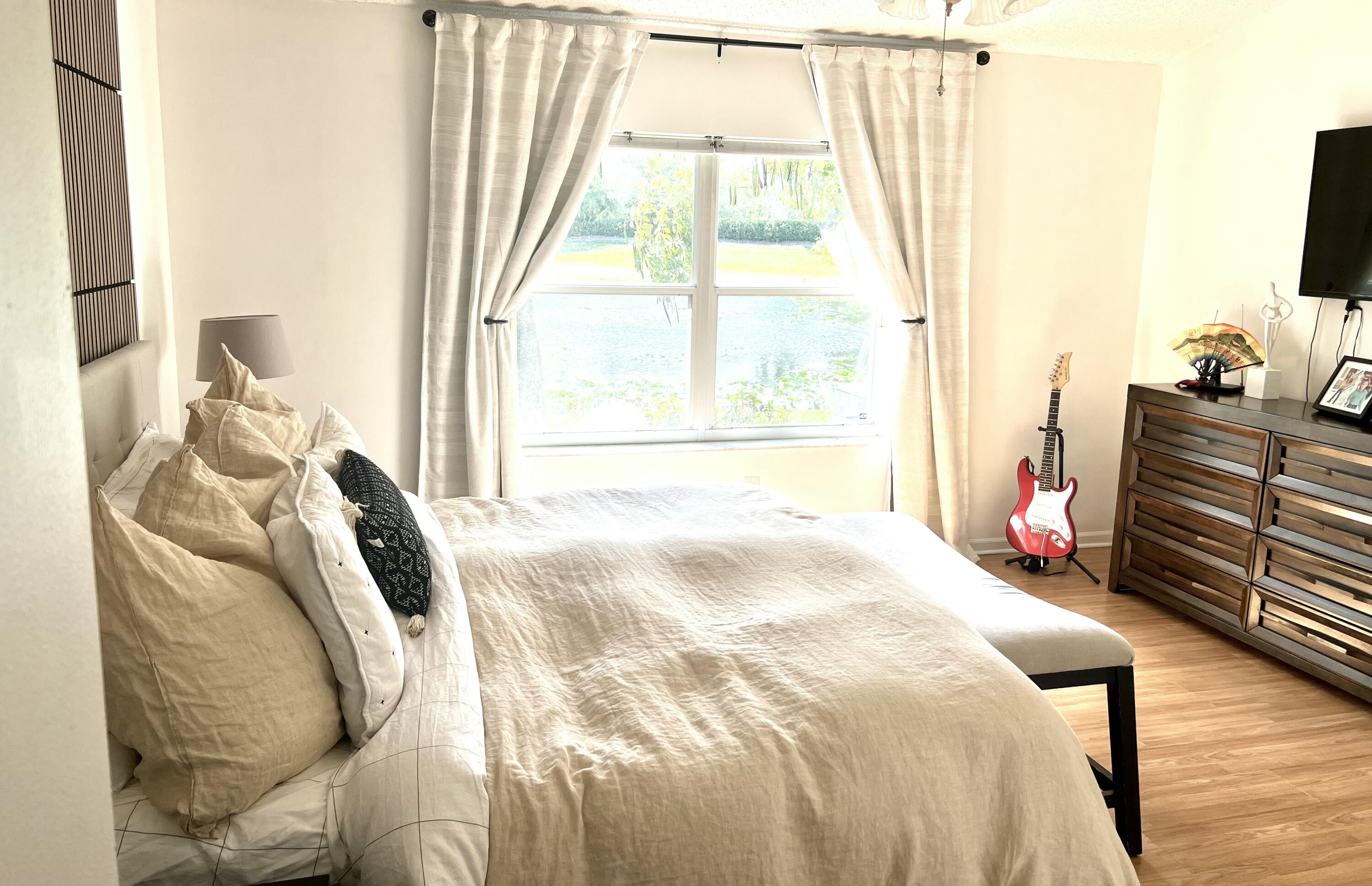 WELLINGTONS EDGE PAR 78 PH 2 - Residential Lease