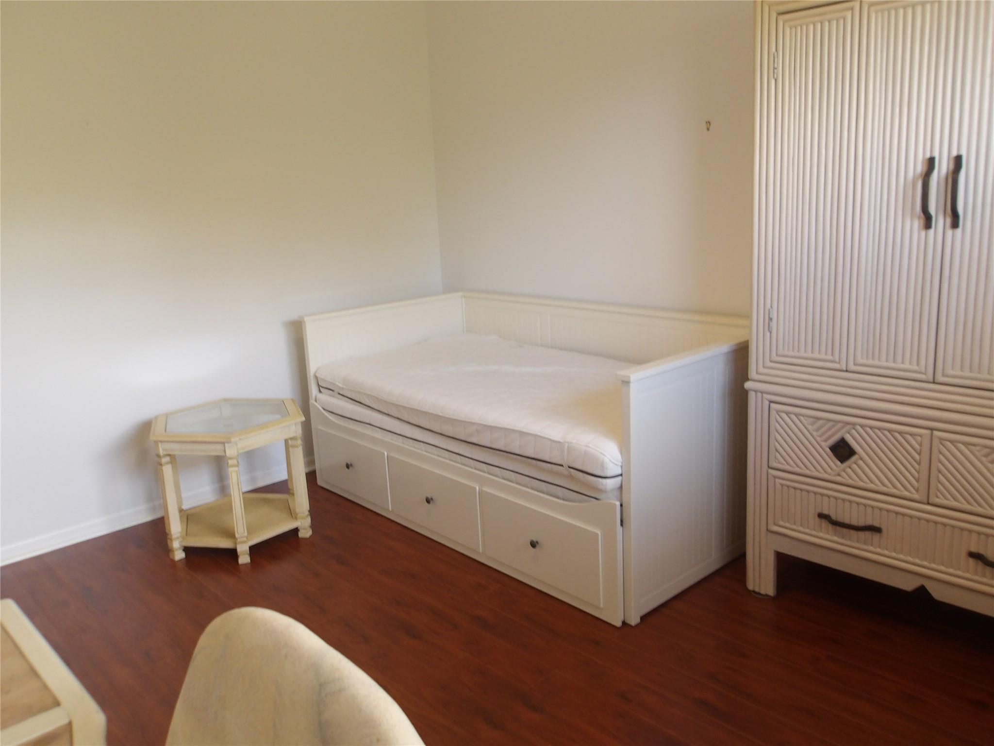 504103AH0330 - Residential