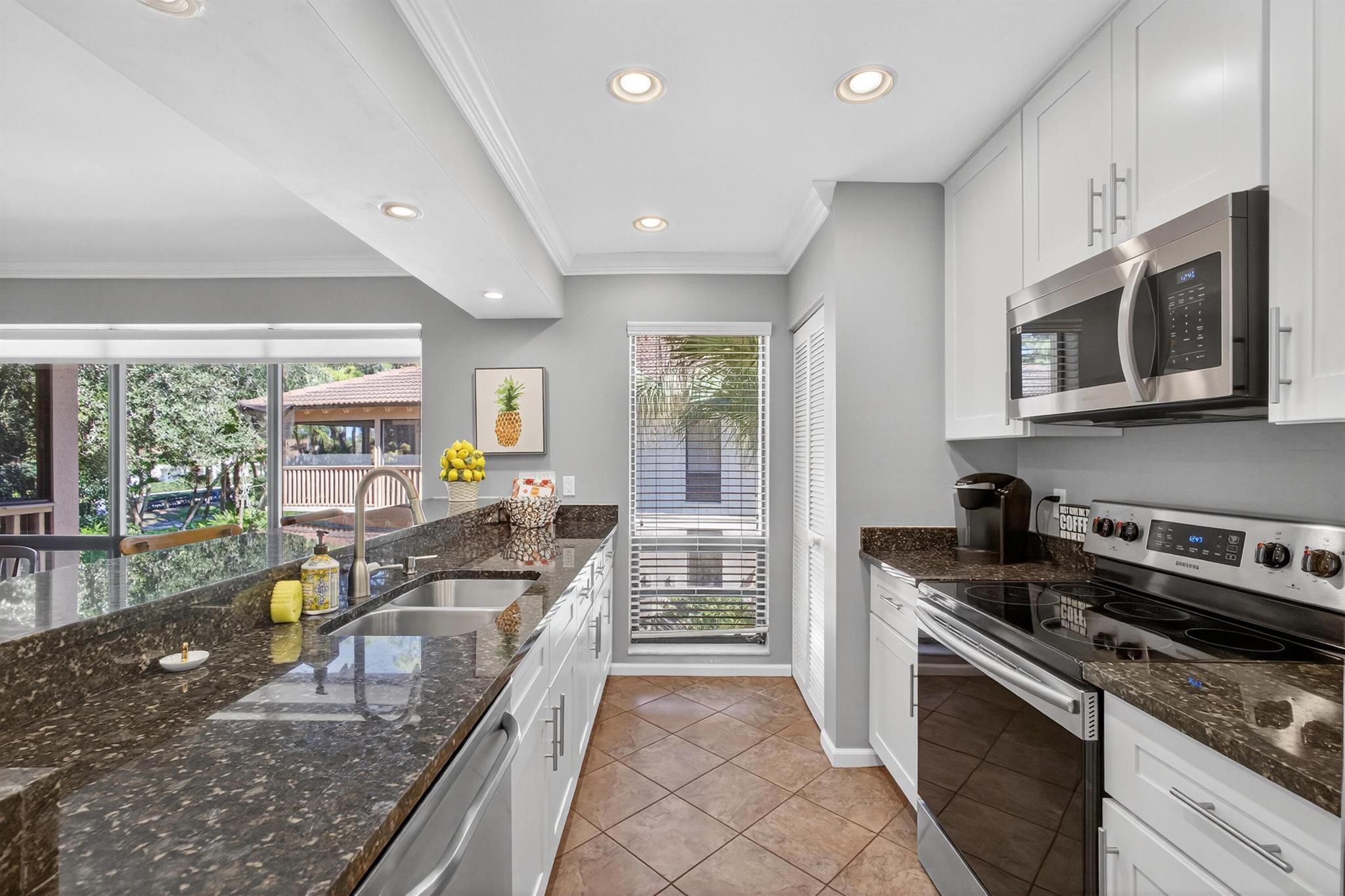 Golf Villas - Residential Lease