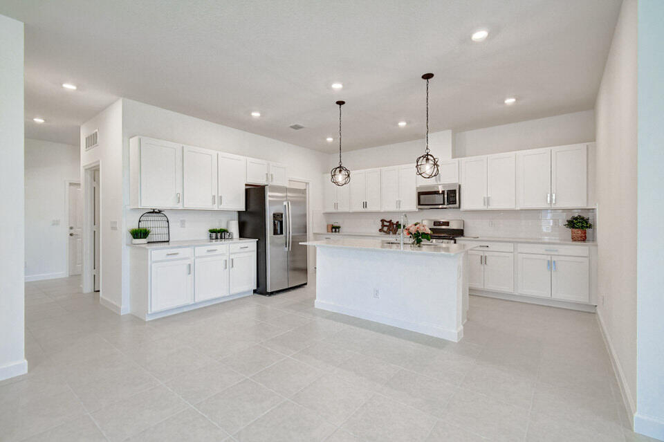 ARDEN PUD POD I SOUTH - Residential Lease