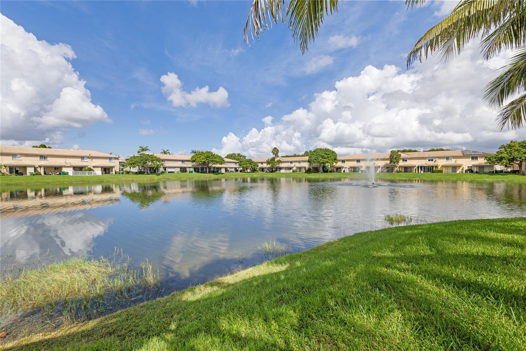 Lyons Indust Park 71-1 B - Residential Lease