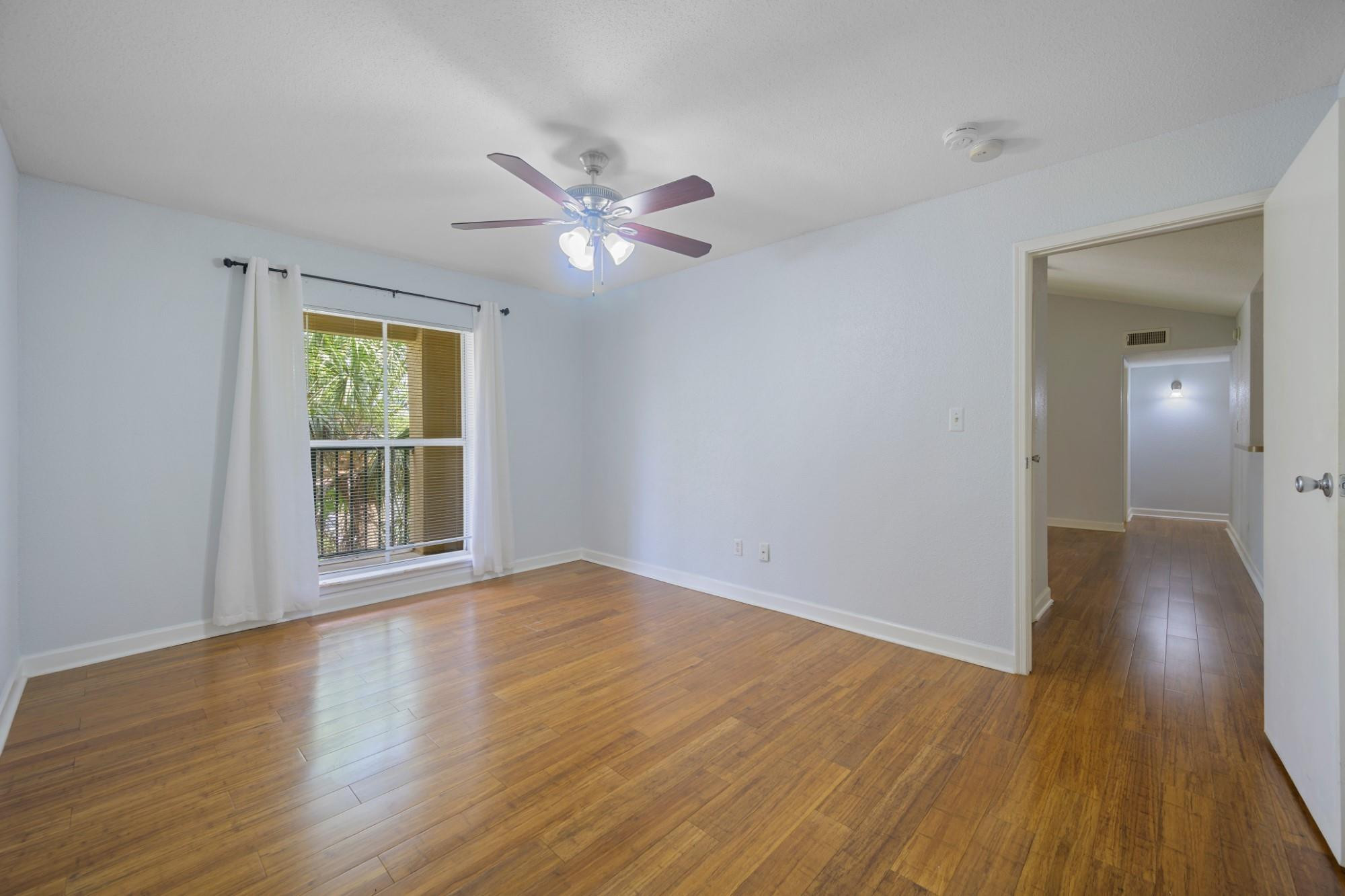 SAVANNAH AT RIVERSIDE CON - Residential Lease