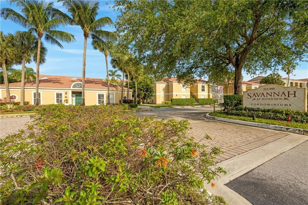 SAVANNAH AT RIVERSIDE CON - Residential Lease