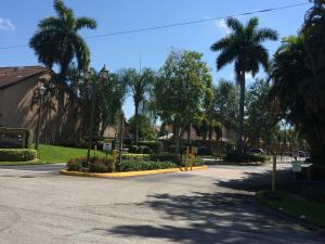 PLEASANT LAKES - Residential