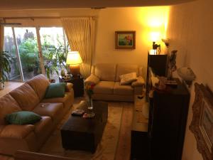 PLEASANT LAKES - Residential