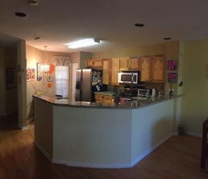 PLEASANT LAKES - Residential