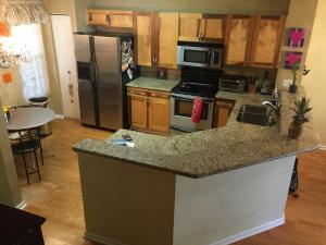 PLEASANT LAKES - Residential