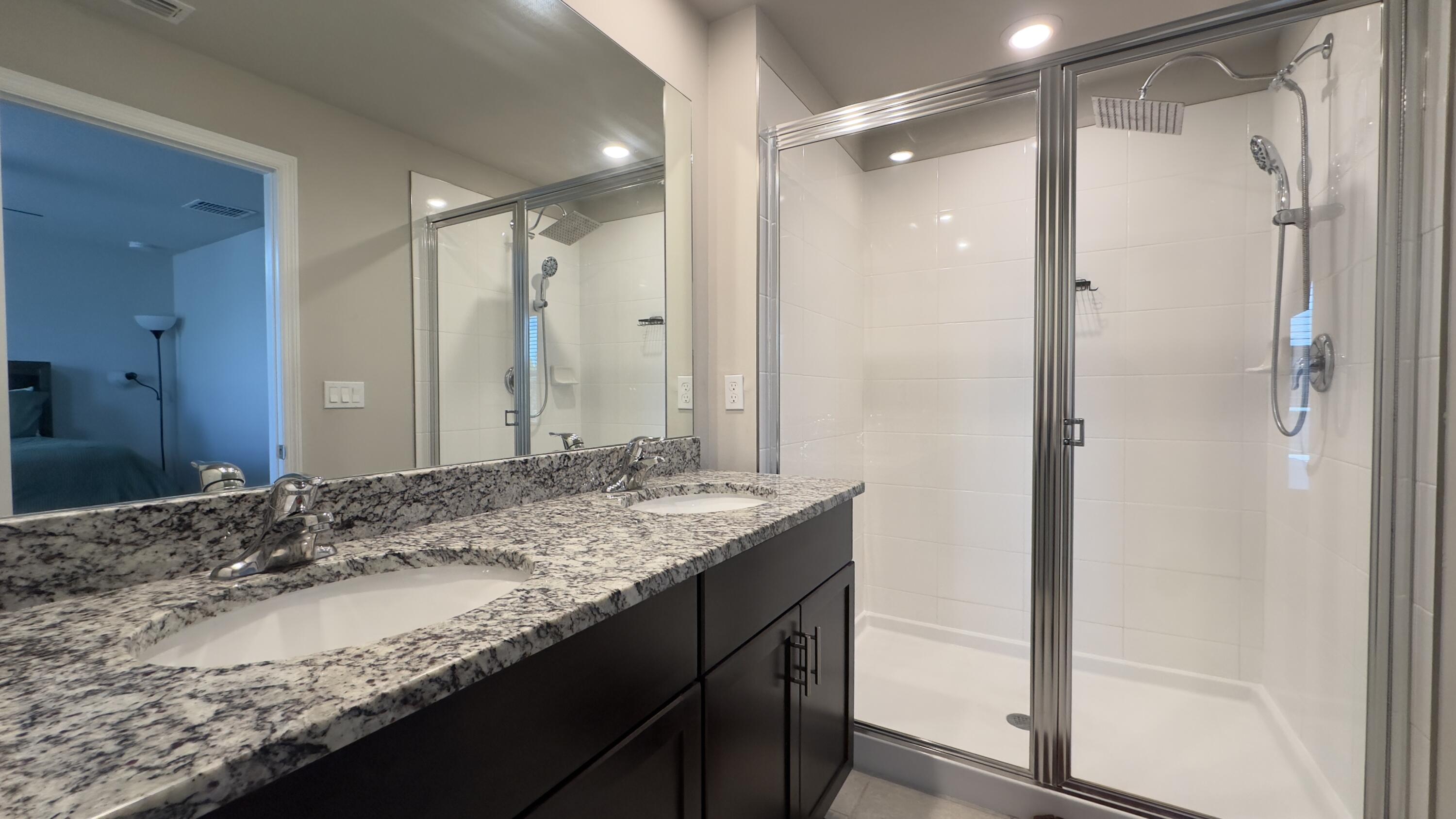 FONTANA TOWNHOMES - Residential Lease