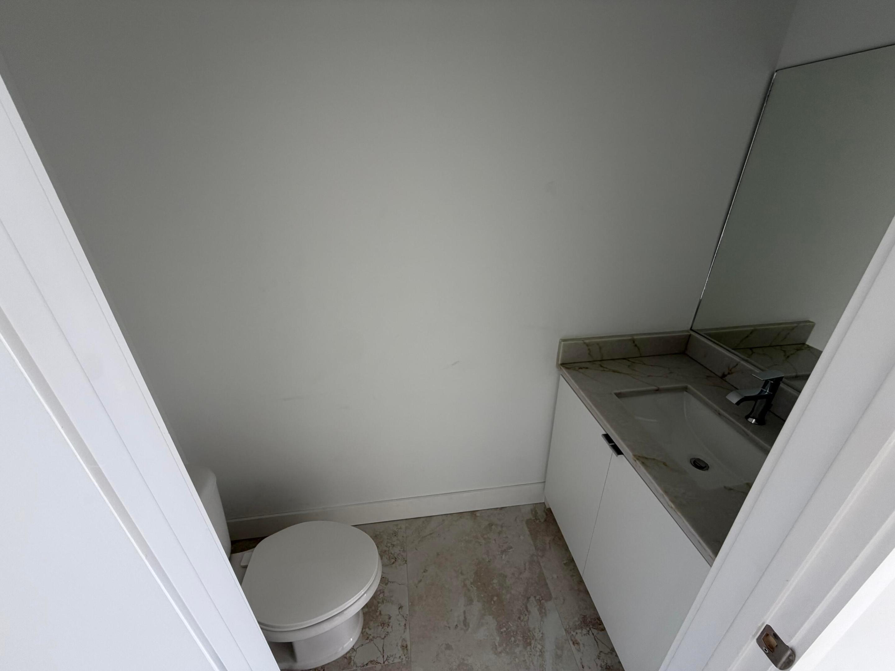 POMPANO TERRACE - Residential