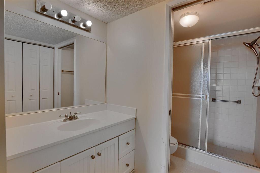 Town Villas - Residential