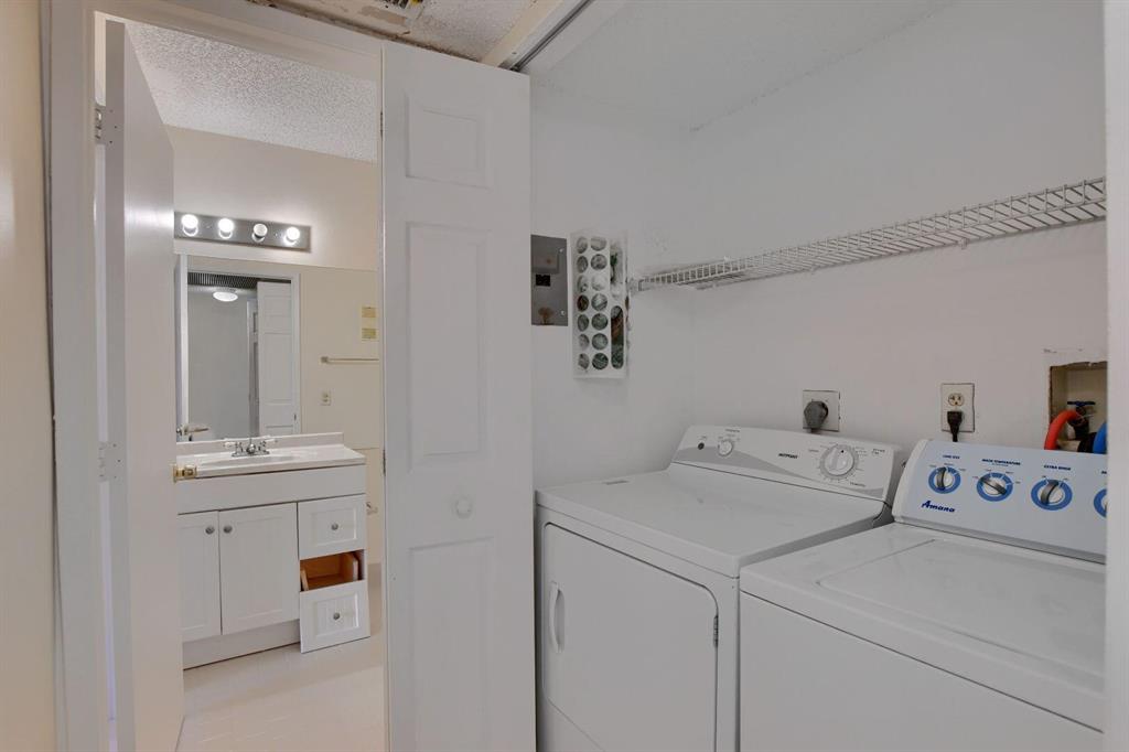 Town Villas - Residential