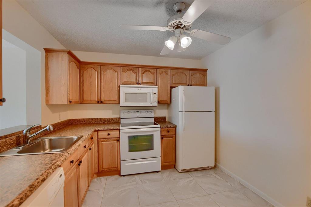 Town Villas - Residential