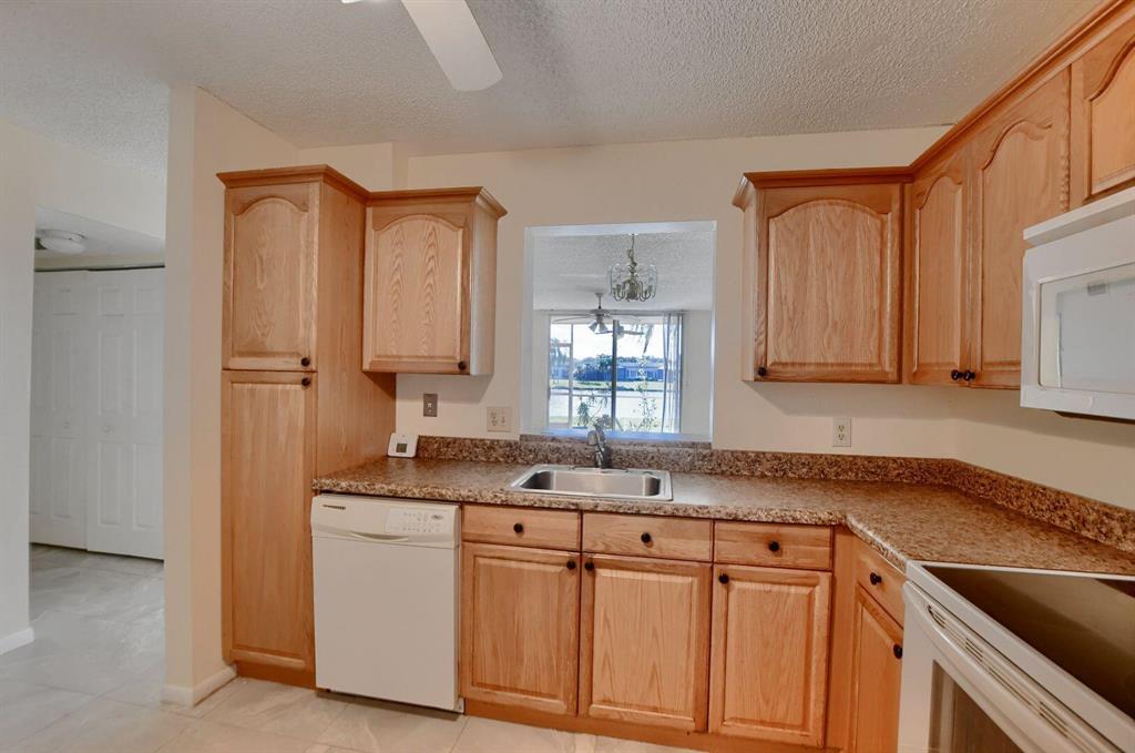 Town Villas - Residential