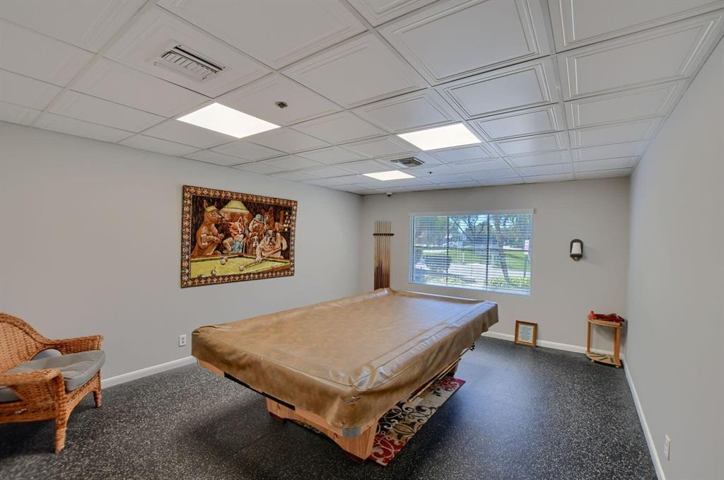 Town Villas - Residential