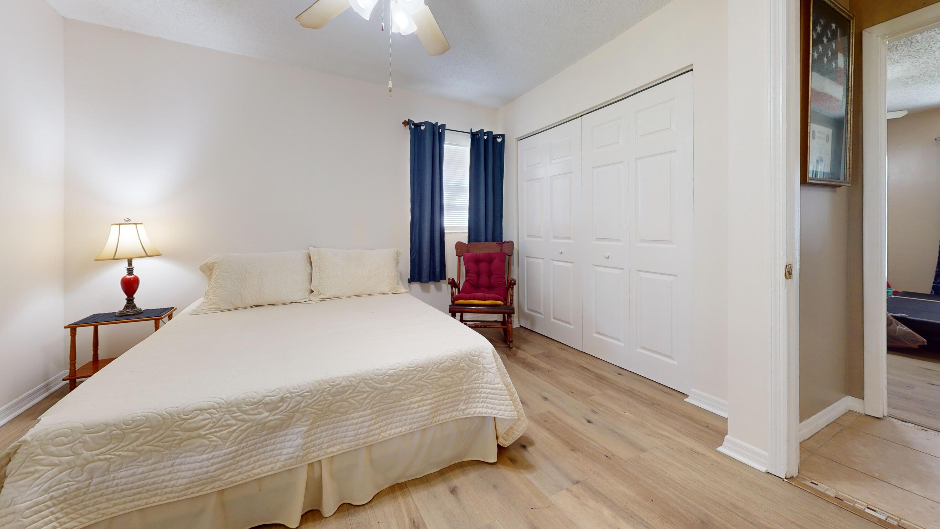 LAKEWOOD PARK UNIT 7 - Residential