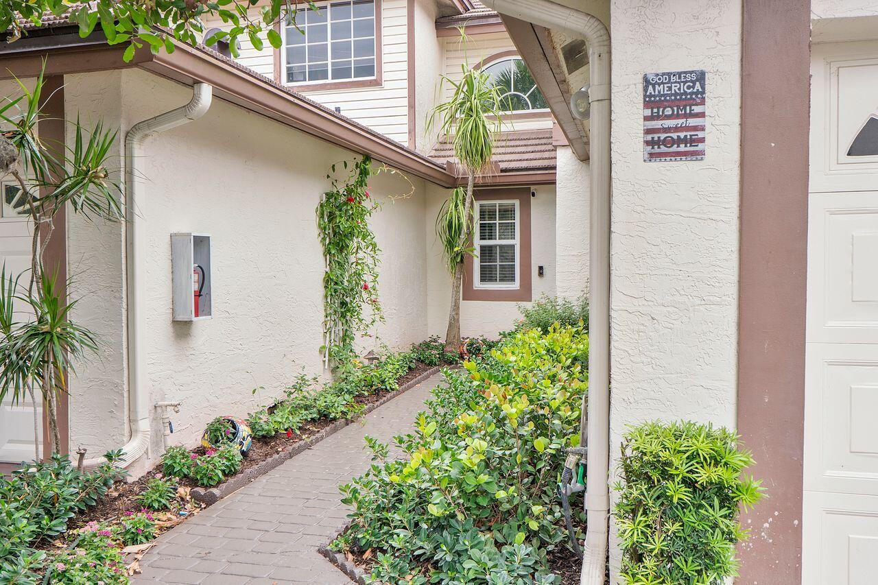 11606 NW 19th Drive