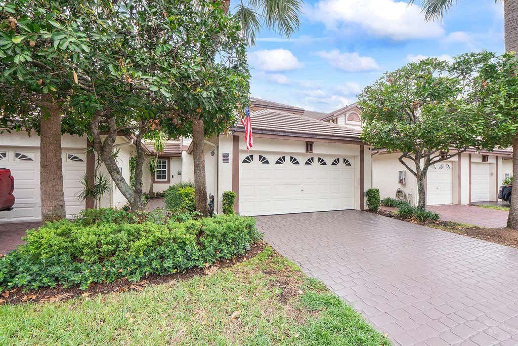 Photo of 11606 NW 19th Drive, Coral Springs, FL 33071 (MLS # B26059782)