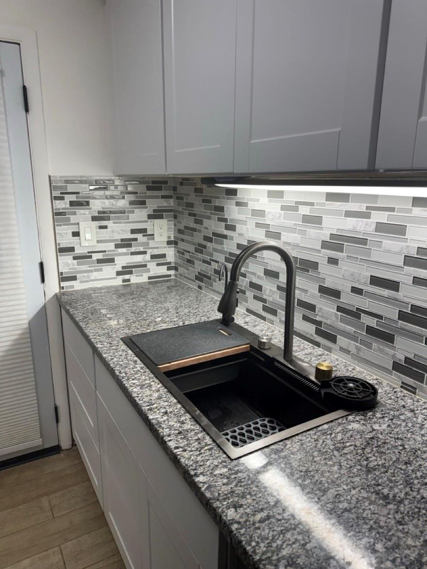 Remodeled, 1 Bed, 1 Bath, 1st Floor unit in 55+ Community (Mar-len Gardens Co-op). New ceramic tile flooring throughout. New kitchen with Granite countertops, new wood cabinetry, and Stainless Steel appliances. Remodeled bathroom. 2 new Wall AC units. Community completely fenced with call box entry. Clubhouse, gym, saunas, card room, rooftop sundeck. 2 pools (1 heated). Pickleball court, shuffleboard court, Sunday shows, billiards room. Central location near bus lines, Walmart, 163rd Street shopping mall. Maintenance includes exterior insurance, water, sewer, garbage, reserves. Maintenance is $750 (which includes maintenance+ Land Lease +Reserves + Taxes. It would be less if Homesteaded). Cannot be rented in 1st year owned- after that, 1 time a year for a maximum of 90 days. Cash only.