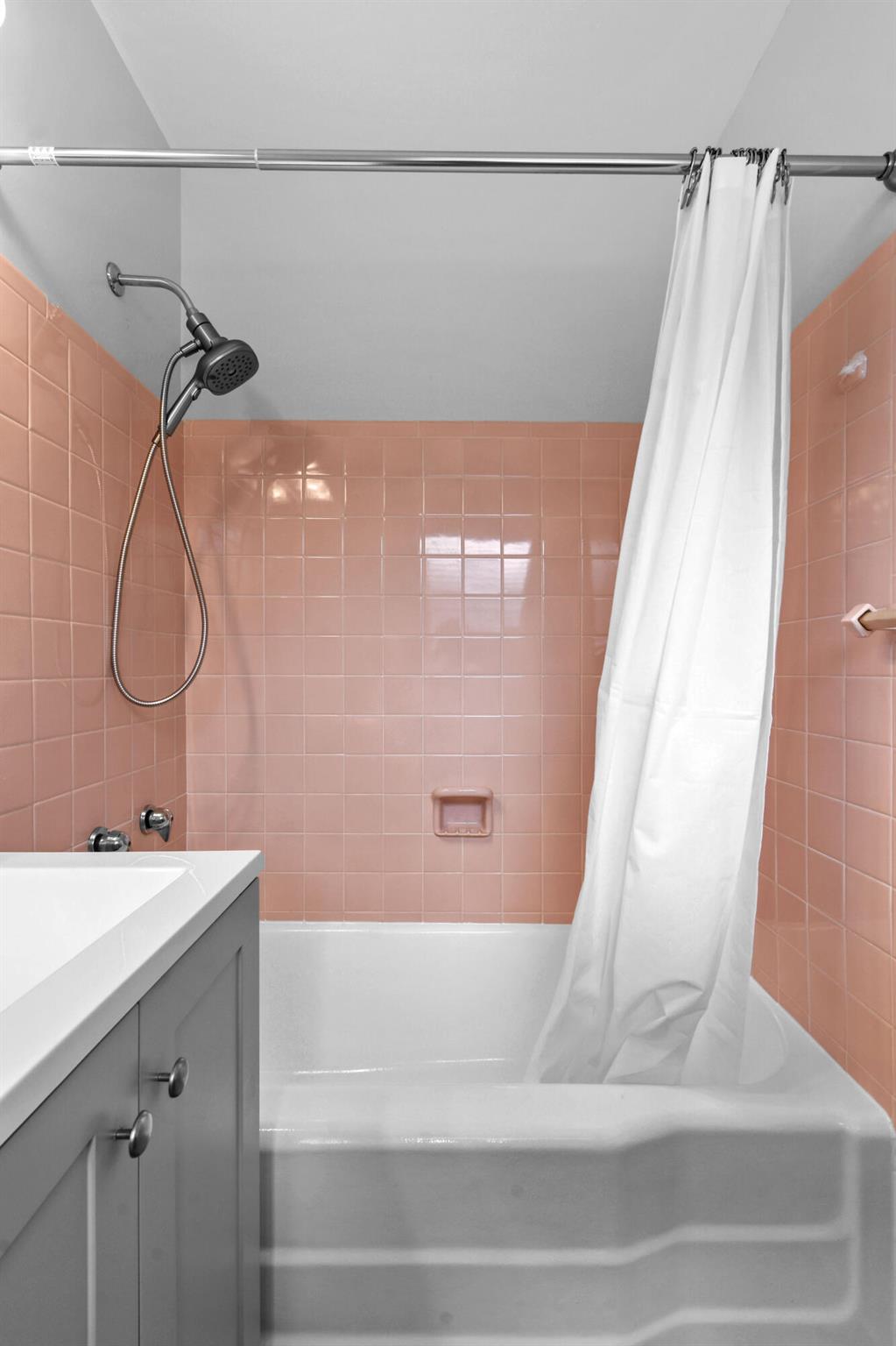 COLLEGE PARK ADD 2 - Residential Lease