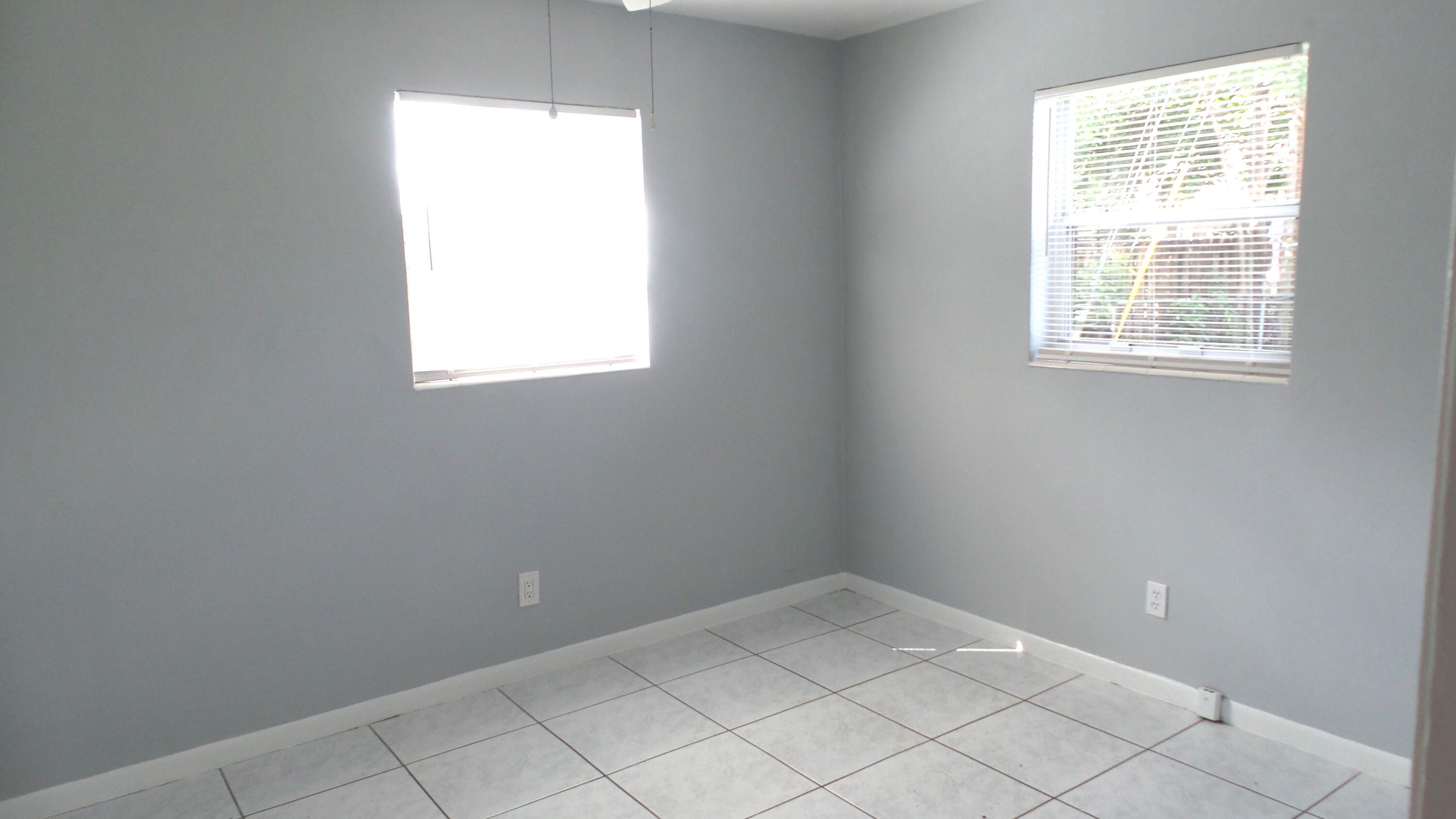 SUMMERTIME ISLES - Residential