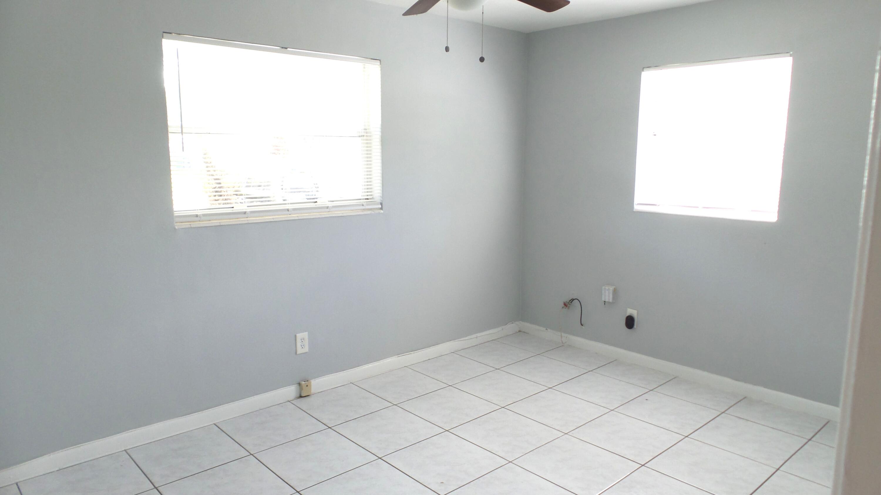 SUMMERTIME ISLES - Residential