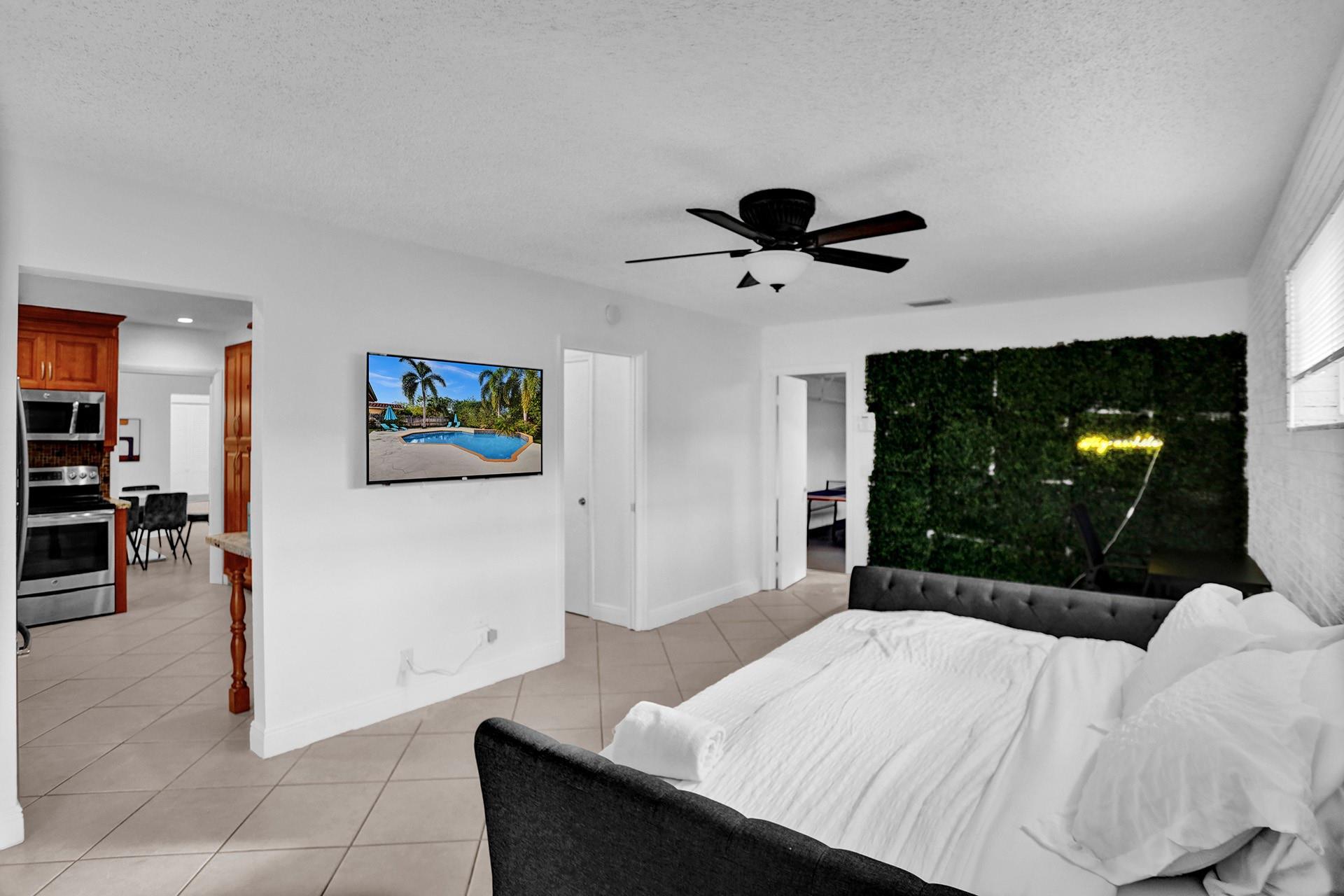 Hollywood Hills Amd 6-31 - Residential