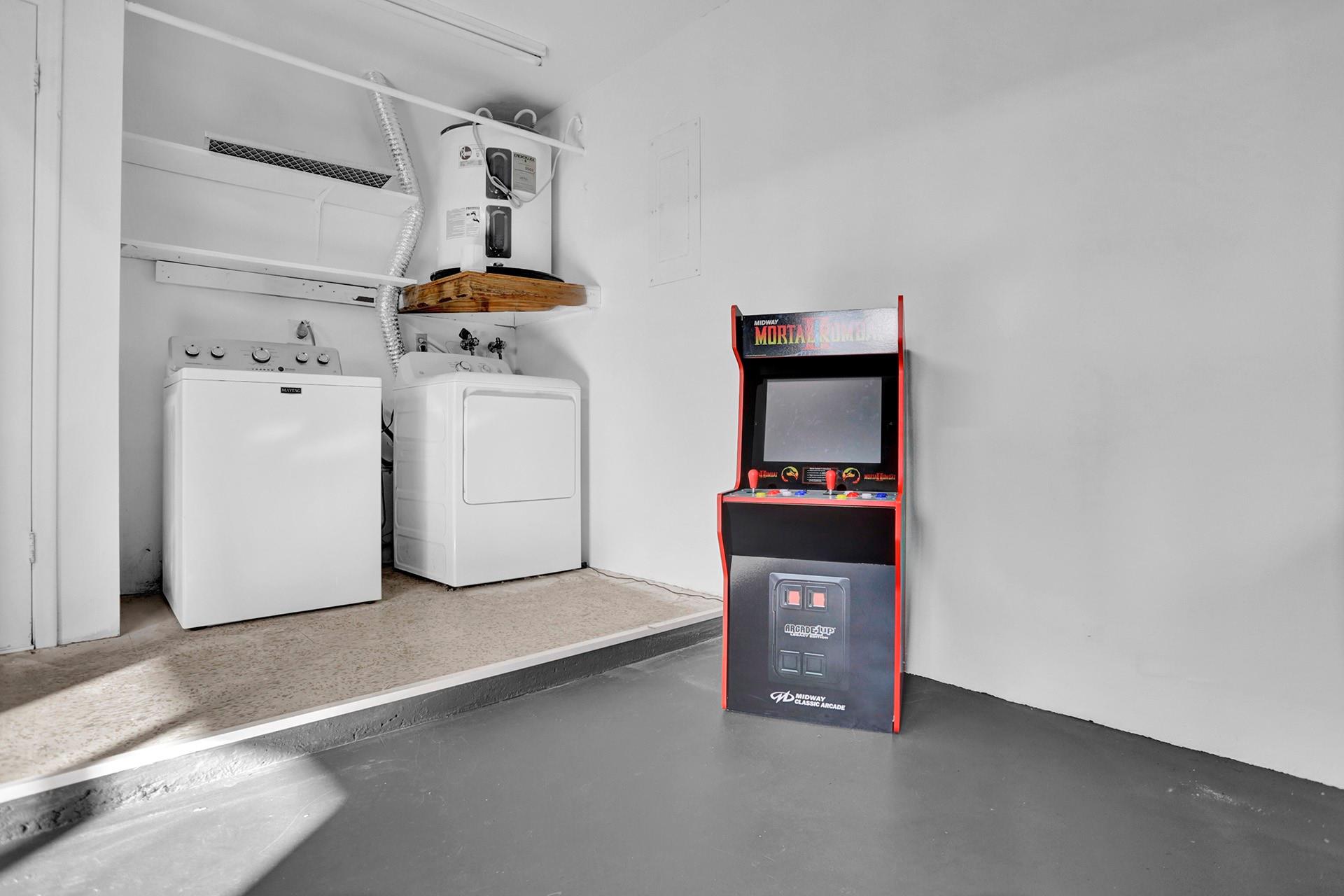 Hollywood Hills Amd 6-31 - Residential