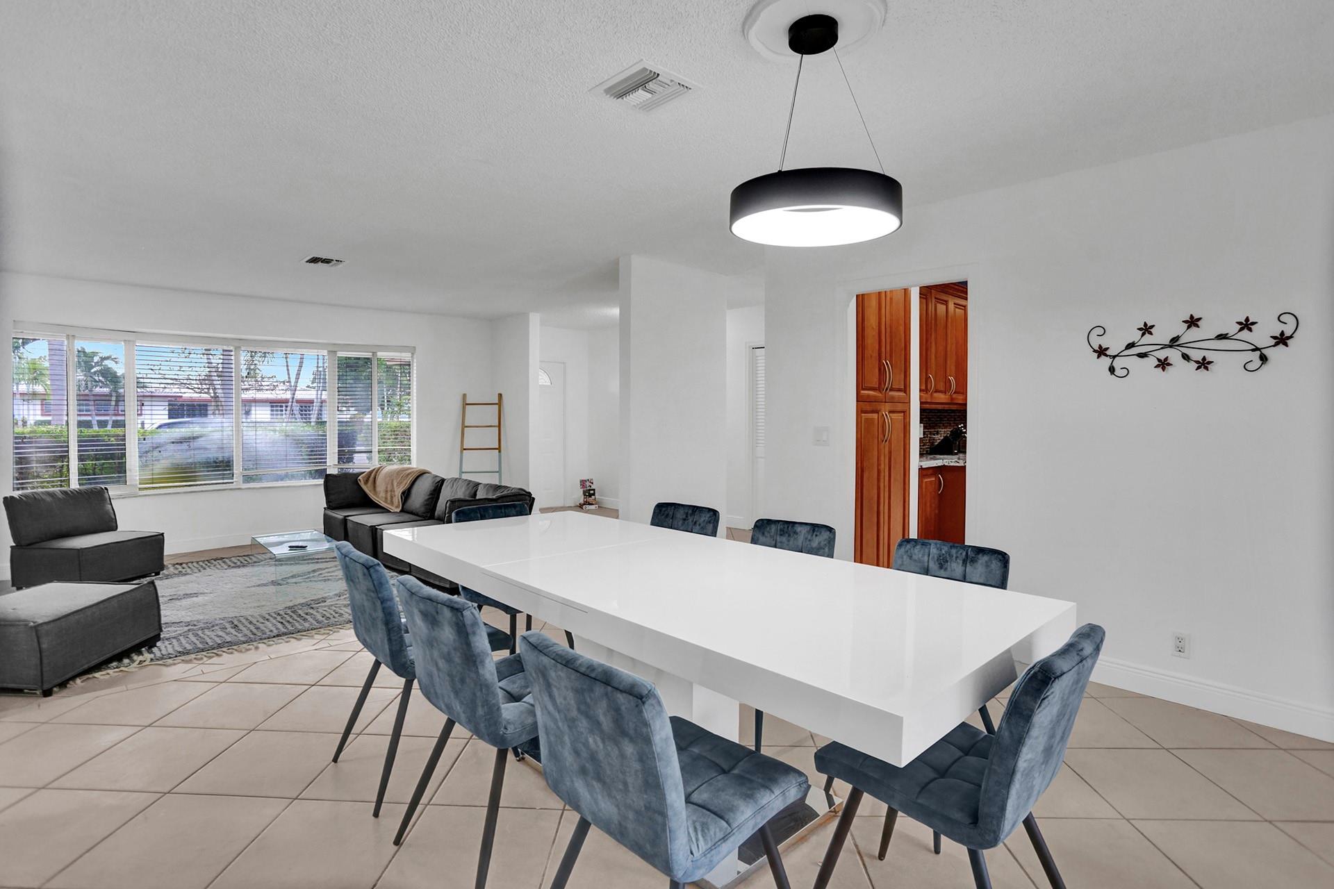 Hollywood Hills Amd 6-31 - Residential