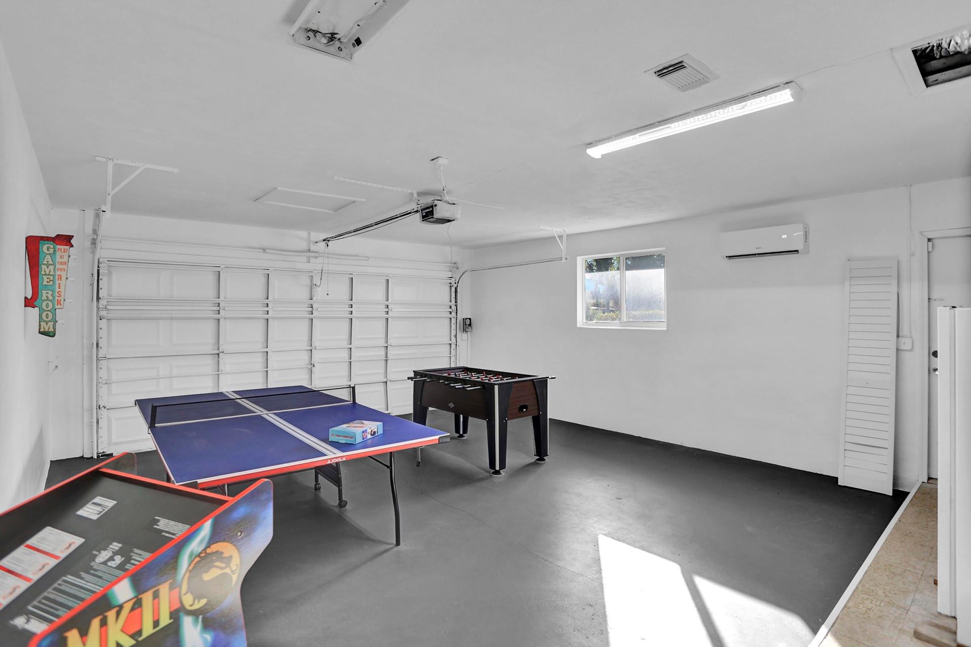 Hollywood Hills Amd 6-31 - Residential