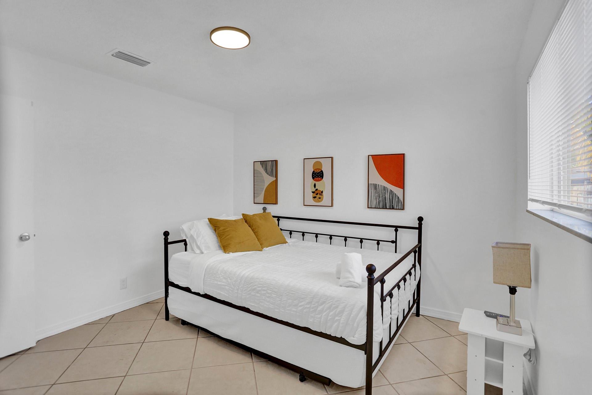 Hollywood Hills Amd 6-31 - Residential