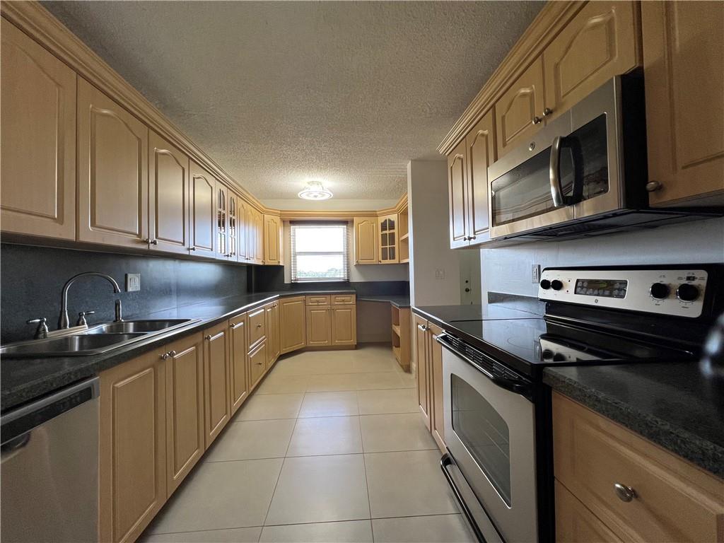 POINCIANA - Residential