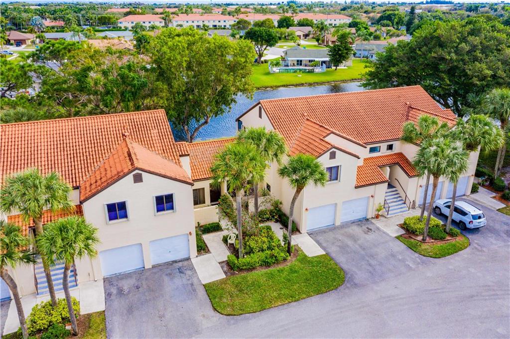 SOUTH LAKE CONDO - Residential