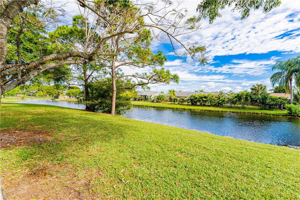 SOUTH LAKE CONDO - Residential