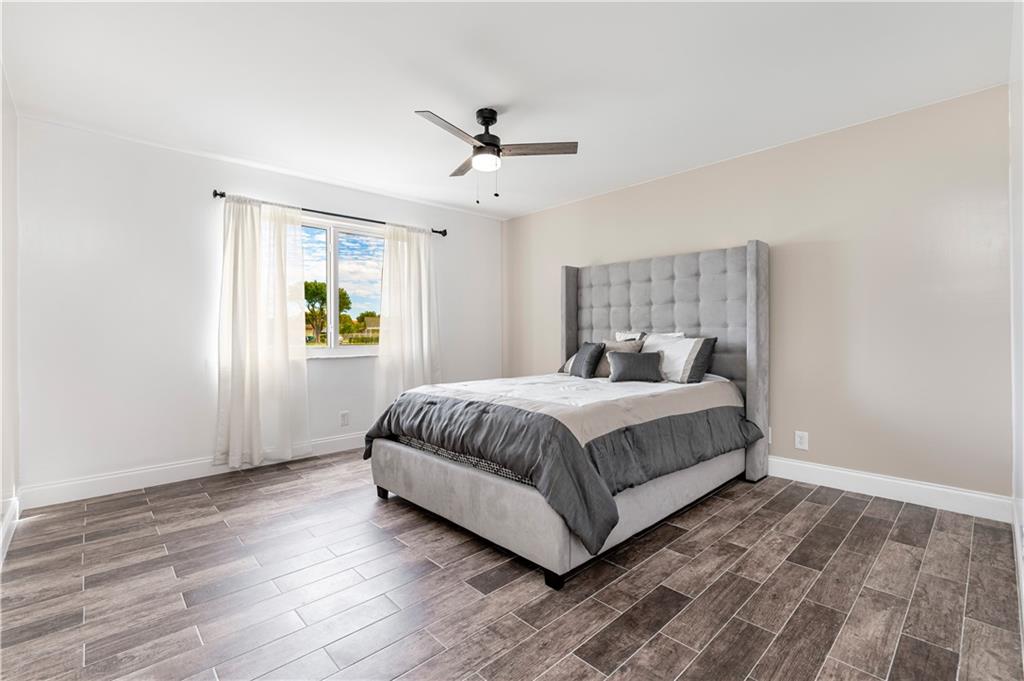 SOUTH LAKE CONDO - Residential