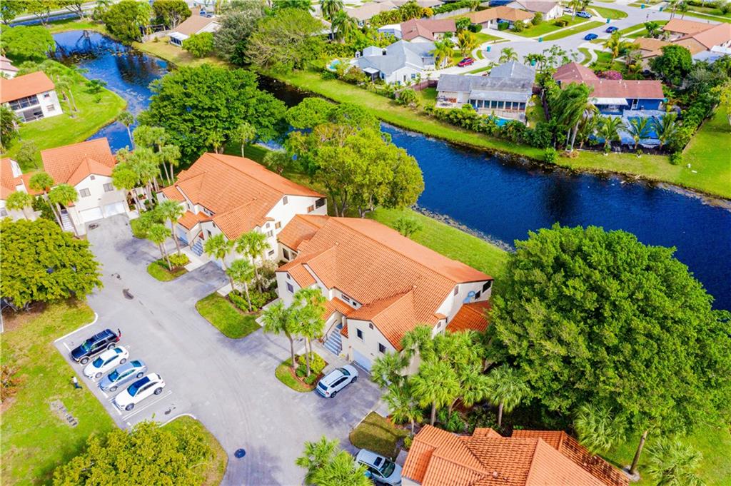 SOUTH LAKE CONDO - Residential