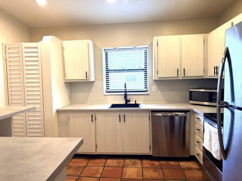 Tiny photo for 301 N Pine Island Road #265, Plantation, FL 33324 (MLS # B26043366)