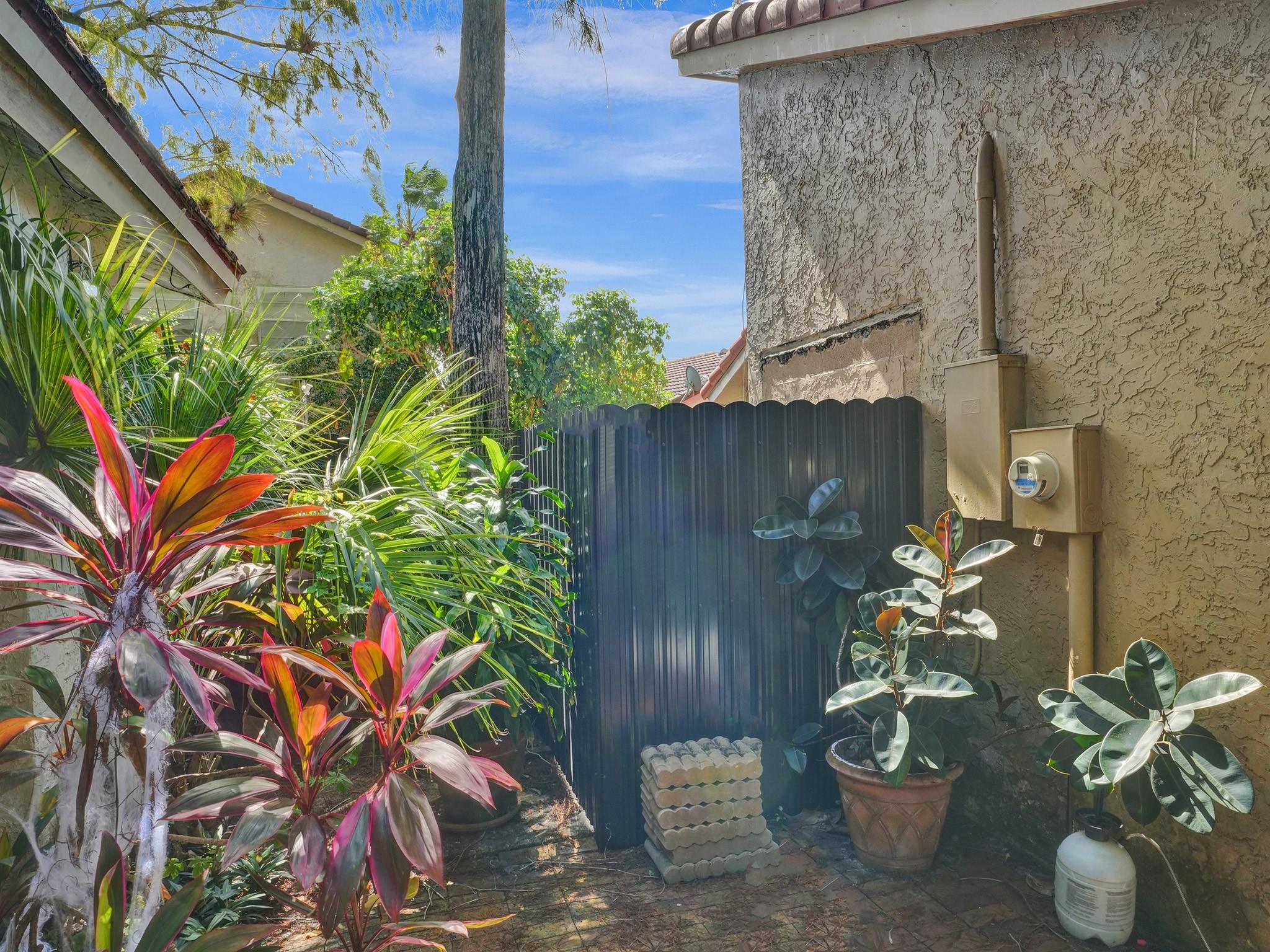 Ramblewood South 78-19 B - Residential