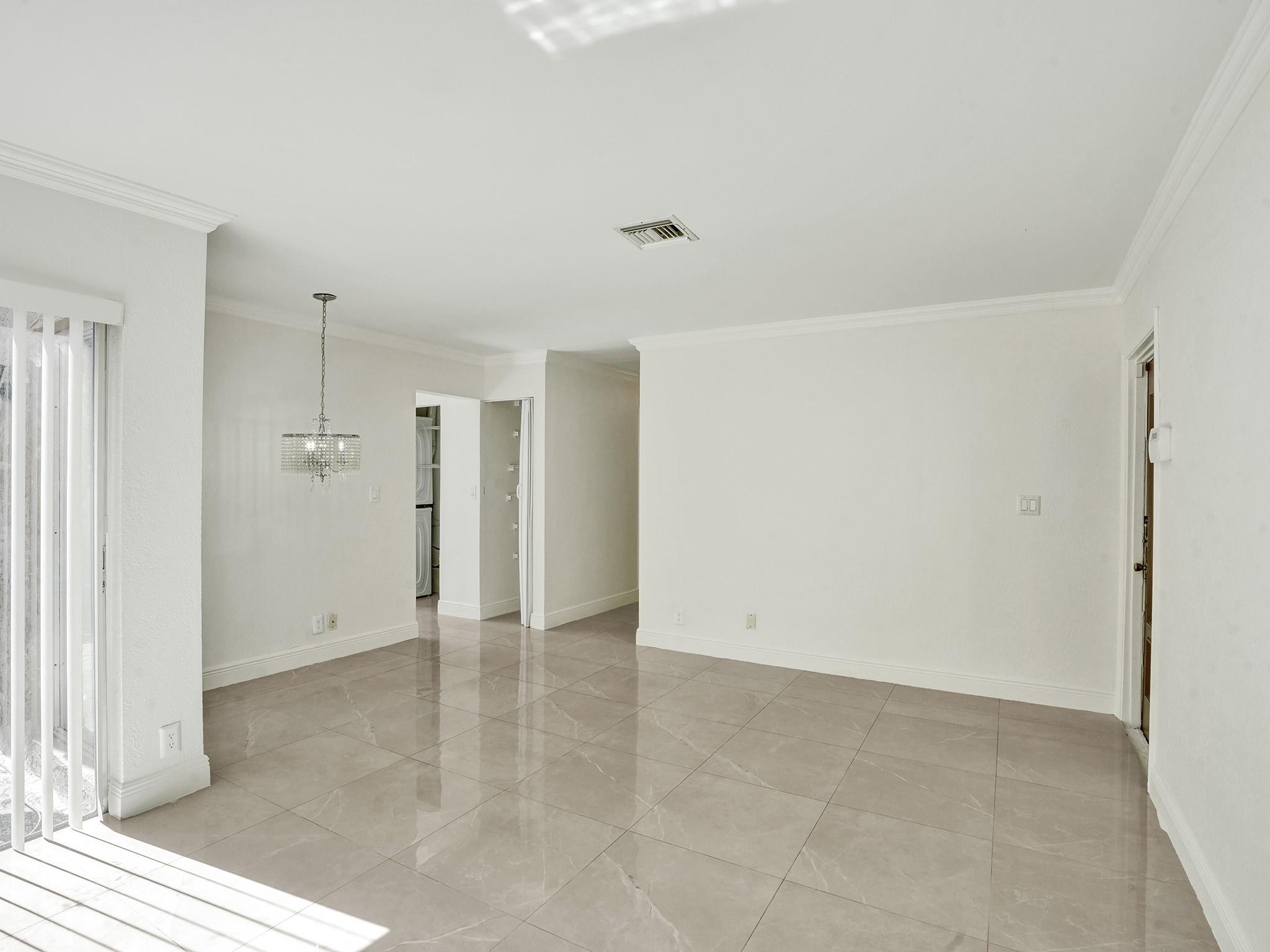 Ramblewood South 78-19 B - Residential