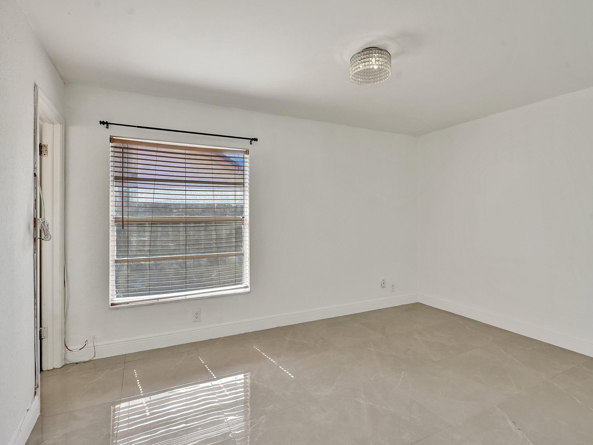 Ramblewood South 78-19 B - Residential