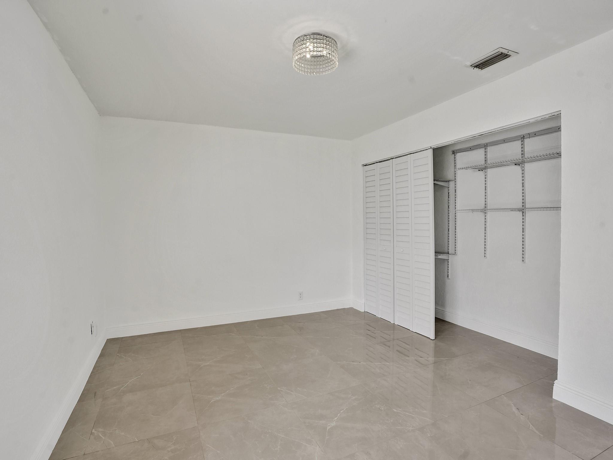 Ramblewood South 78-19 B - Residential