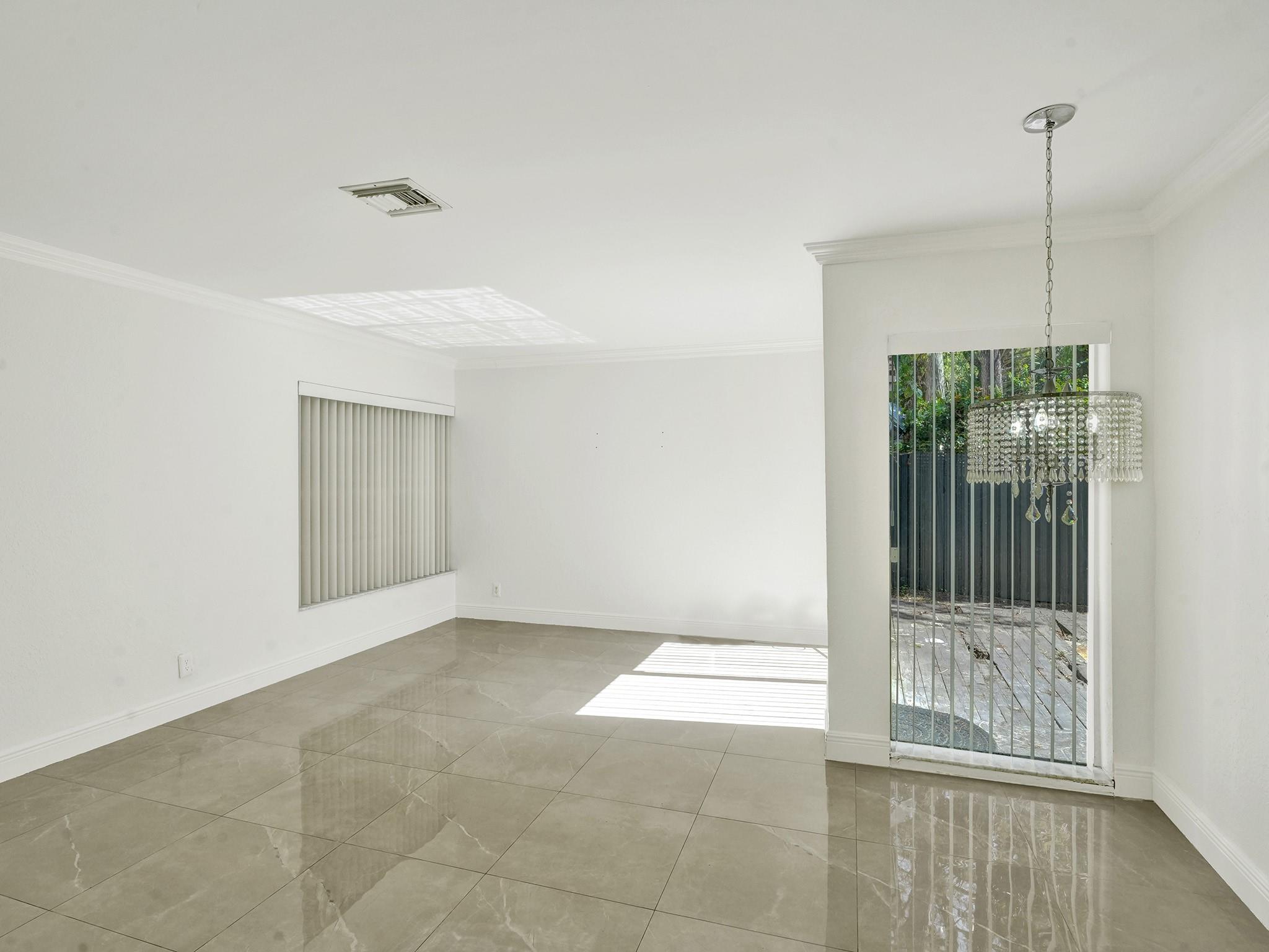 Ramblewood South 78-19 B - Residential