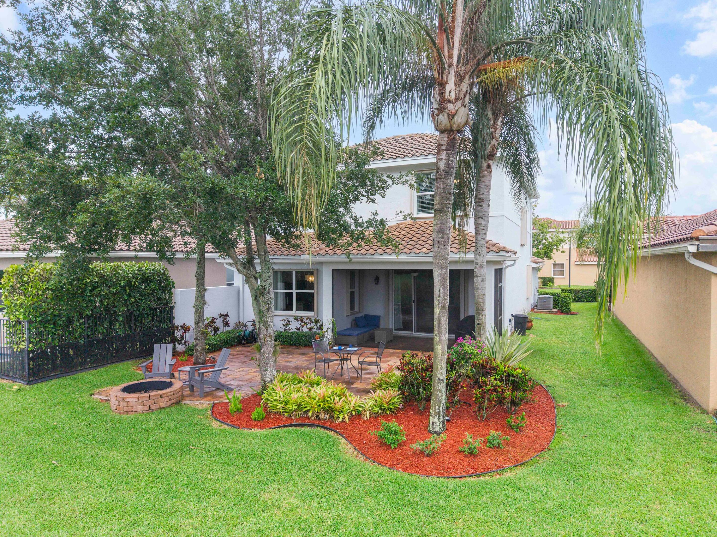 TRAILS AT CANYON - Residential