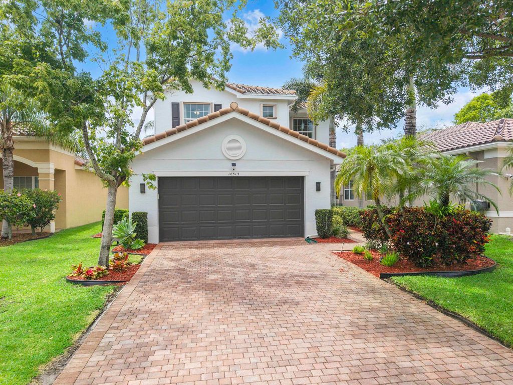 Photo of 10515 Cape Delabra Court, Boynton Beach, FL 33473 (MLS # B26026924)