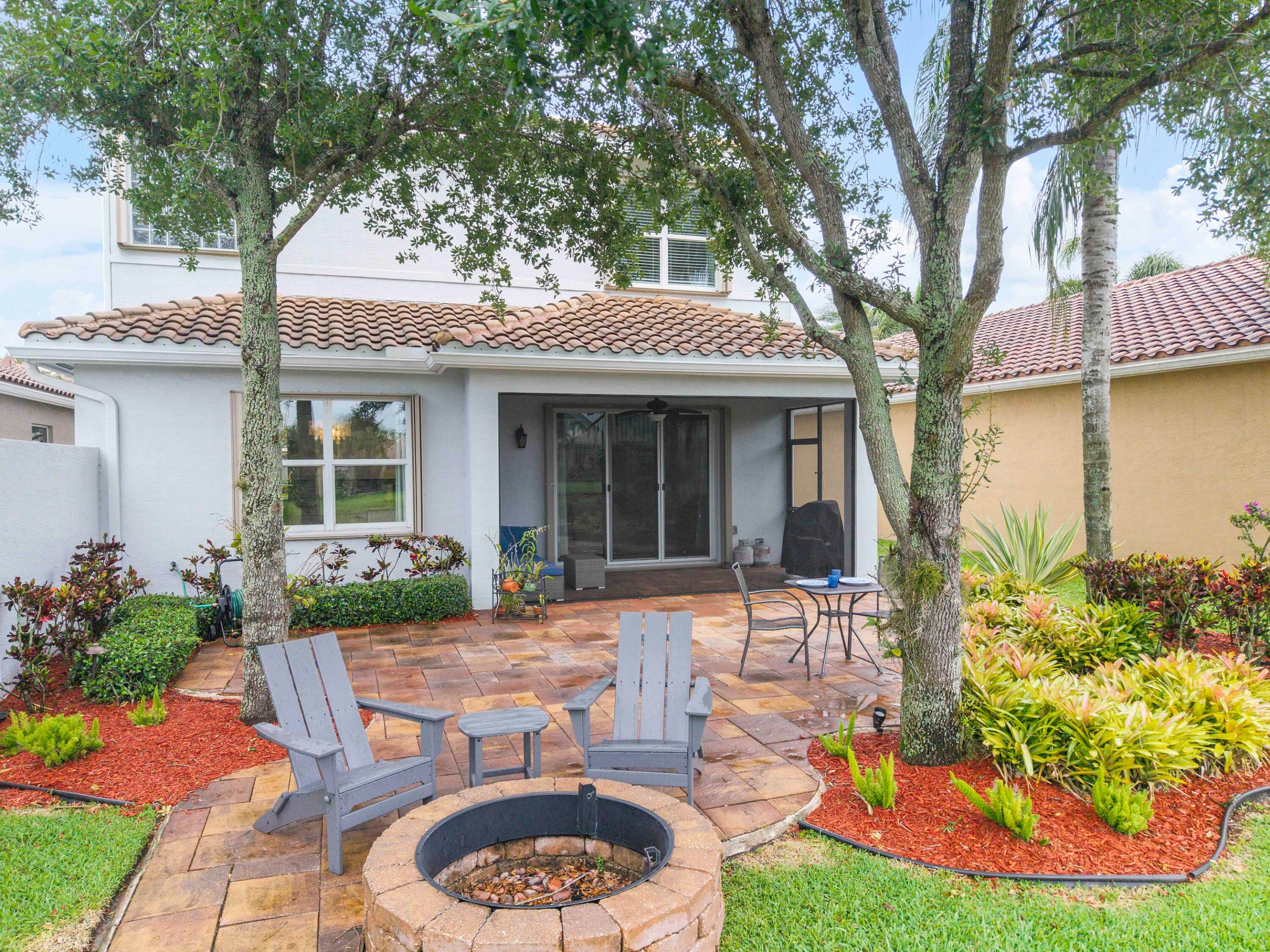 TRAILS AT CANYON - Residential