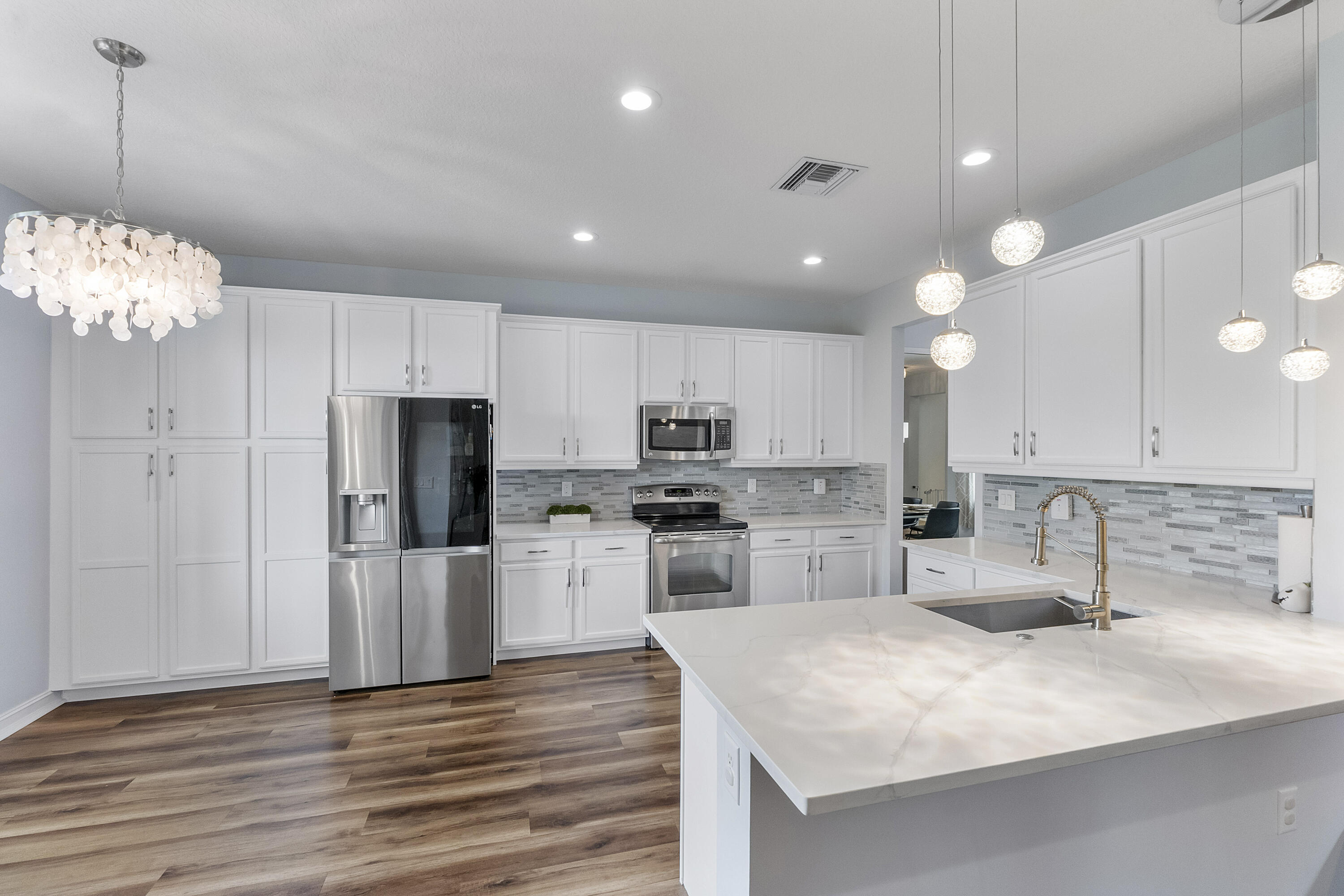 TRAILS AT CANYON - Residential