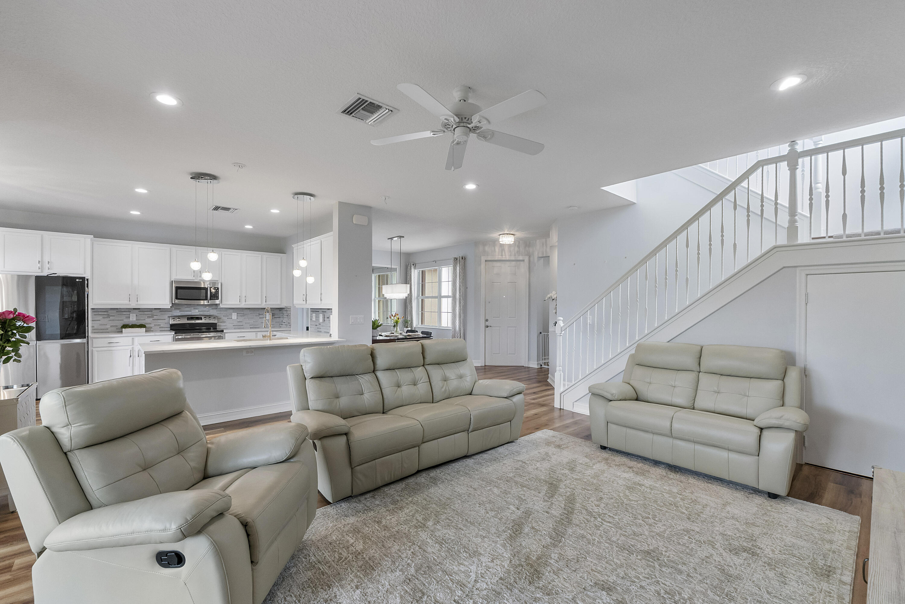 TRAILS AT CANYON - Residential