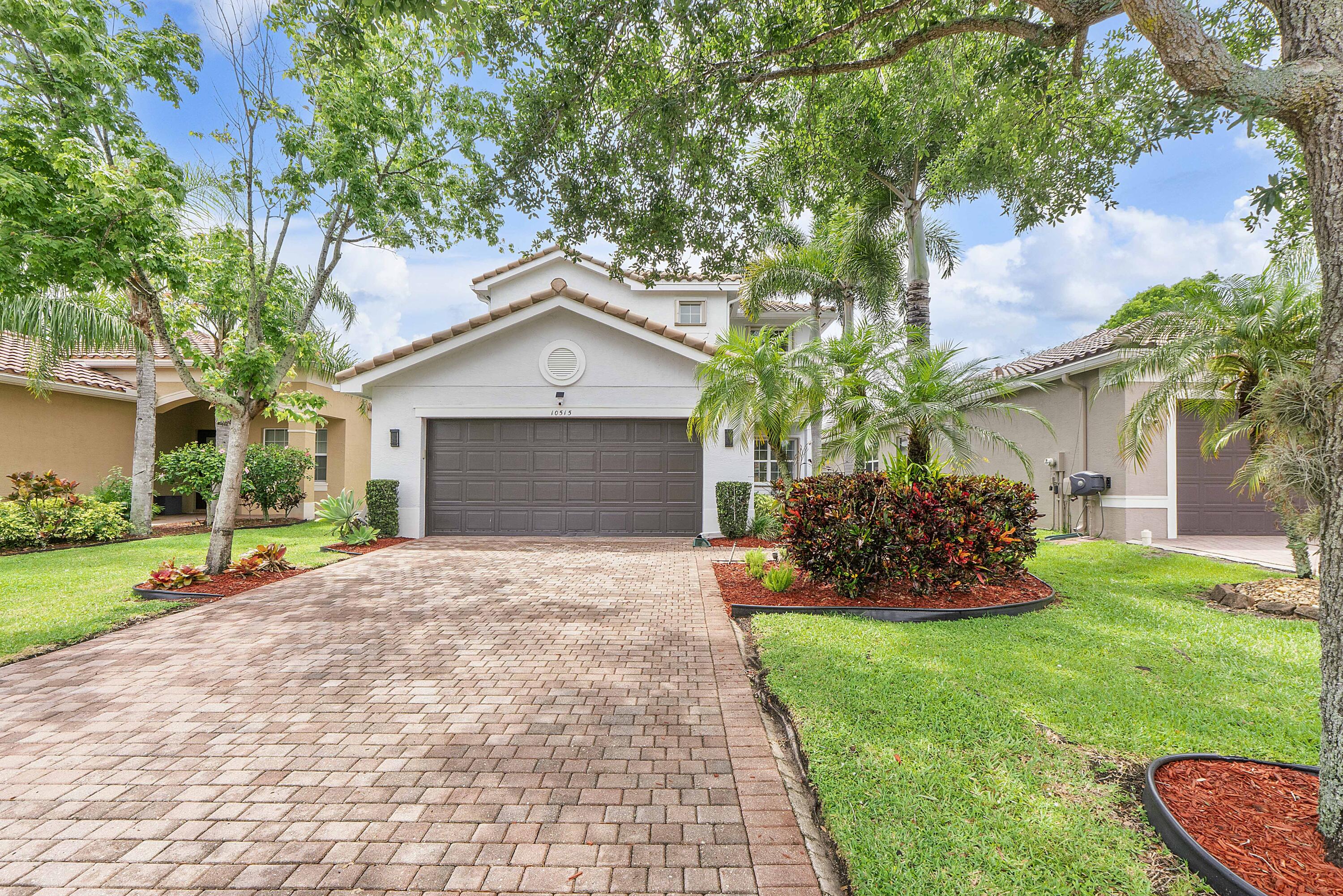 TRAILS AT CANYON - Residential