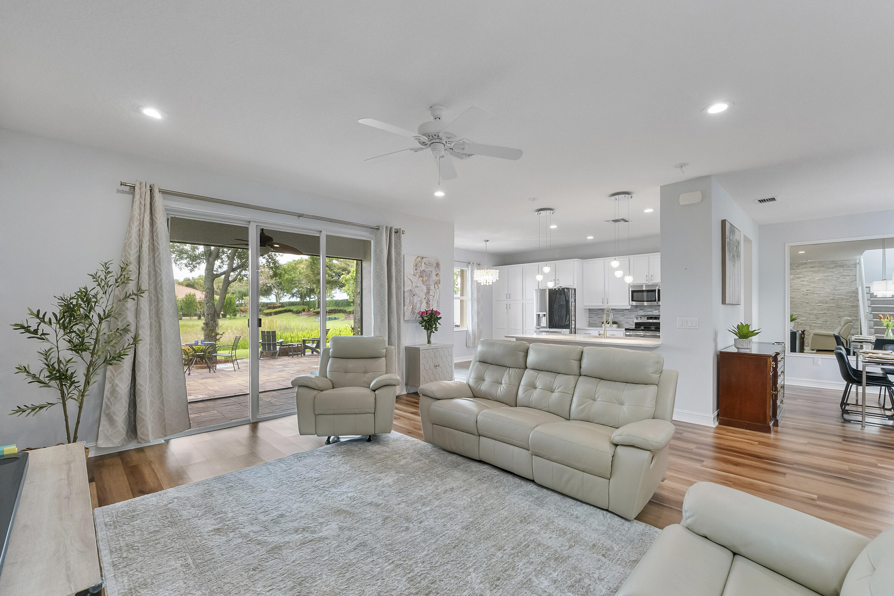 TRAILS AT CANYON - Residential