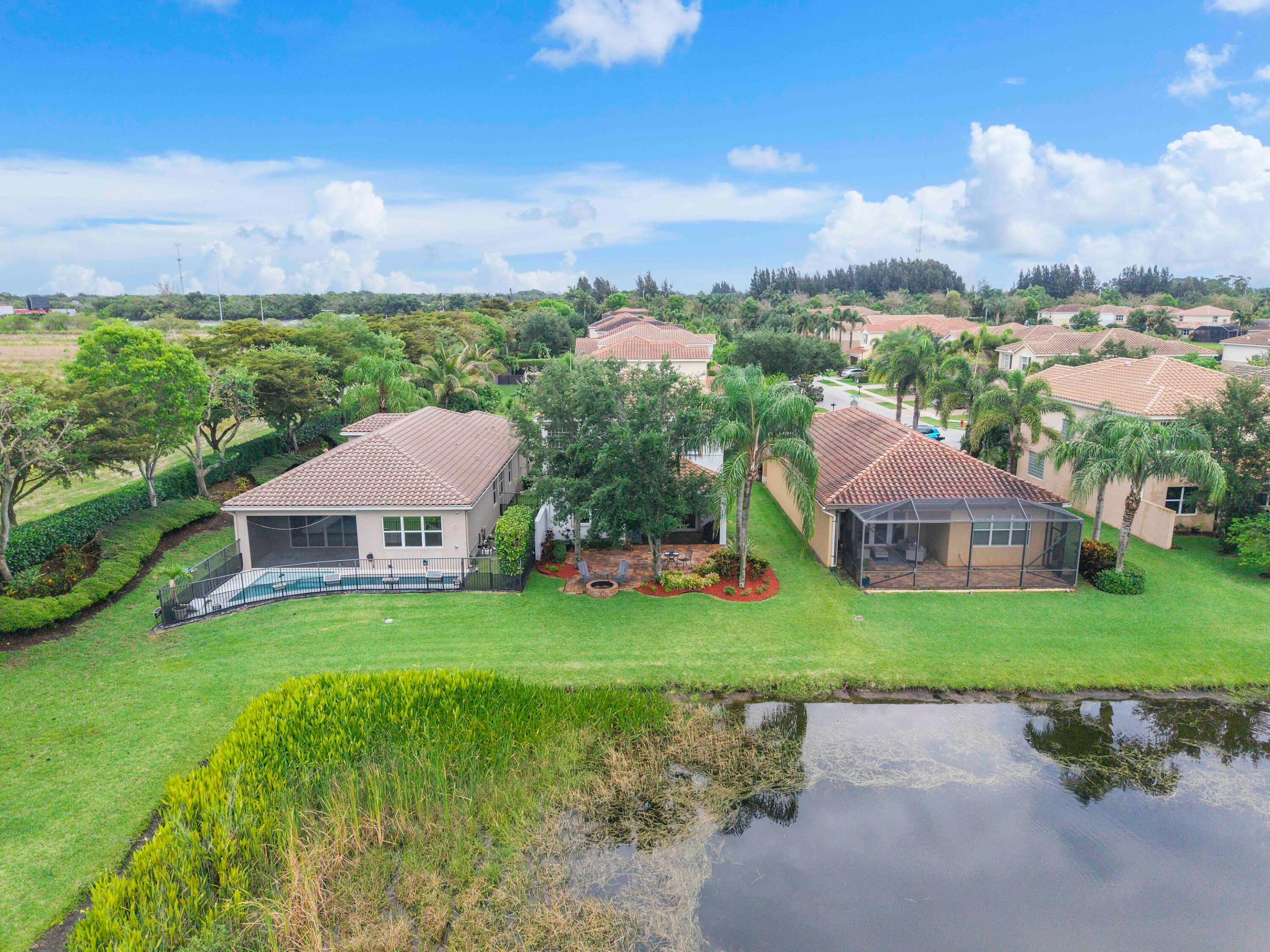 TRAILS AT CANYON - Residential